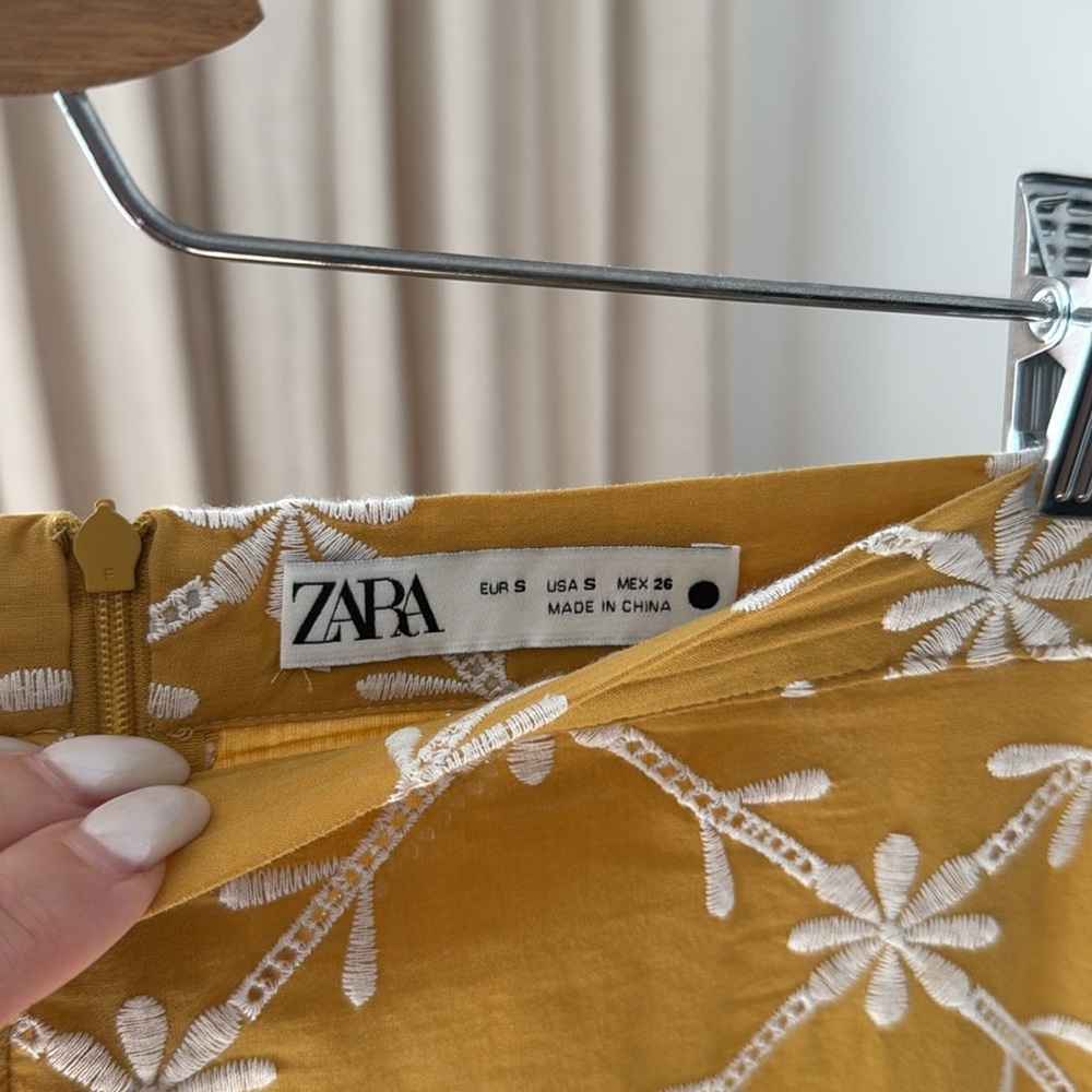ZARA Yellow Floral Midi/Maxi Skirt with Beige Crochet – Size S - Picture 6 of 13